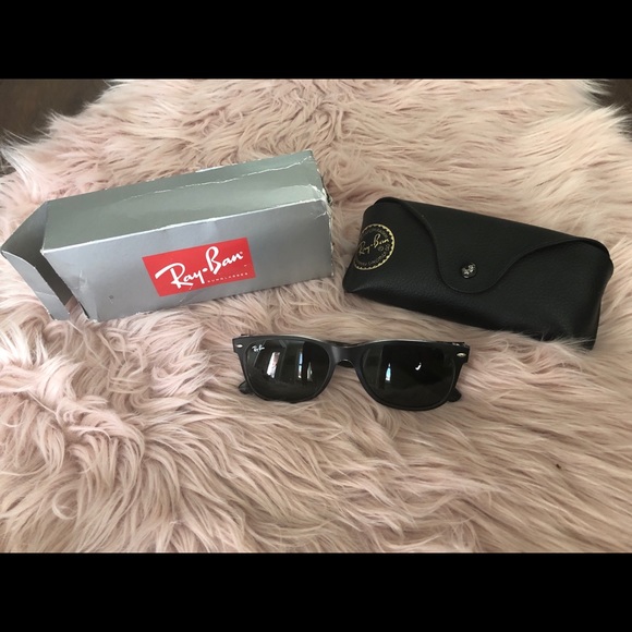Ray-Ban Accessories - Ray-Ban New Wayfarer Classic